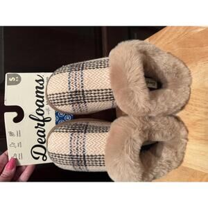 Dearfoams Women's Memory Foam Plaid Slippers Size Small 5-6
